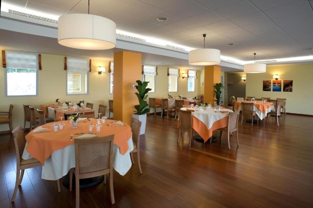 Domitys Les Cles D'Or Aparthotel Orthez Exteriör bild